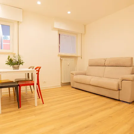 Debora's Flat - 10 Minuti Dall'arena Apartment Verona