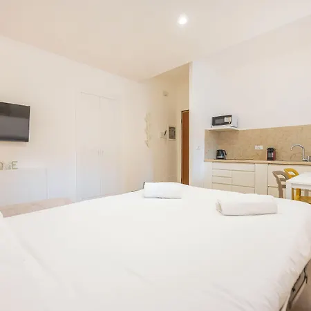 Debora's Flat - 10 Minuti Dall'arena * Werona