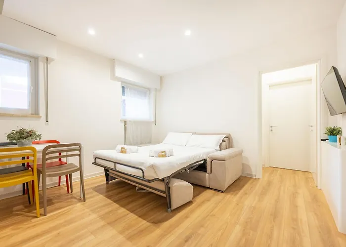 Debora's Flat - 10 Minuti Dall'arena 베로나