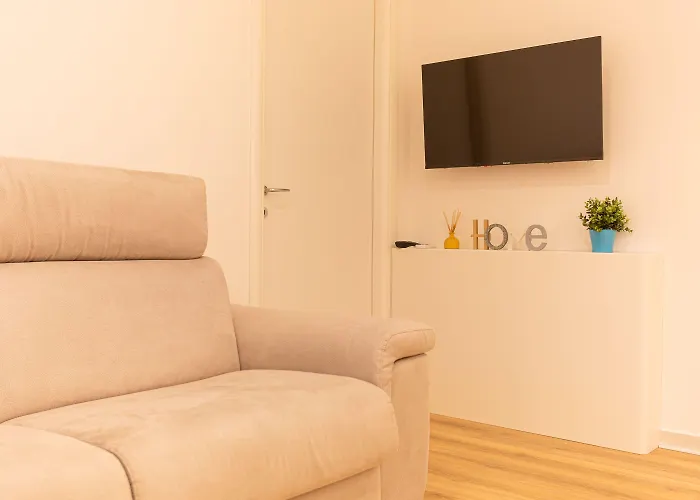 Debora's Flat - 10 Minuti Dall'arena 아파트 *