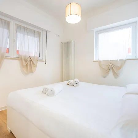 Apartamento Debora's Flat - 10 Minuti Dall'arena