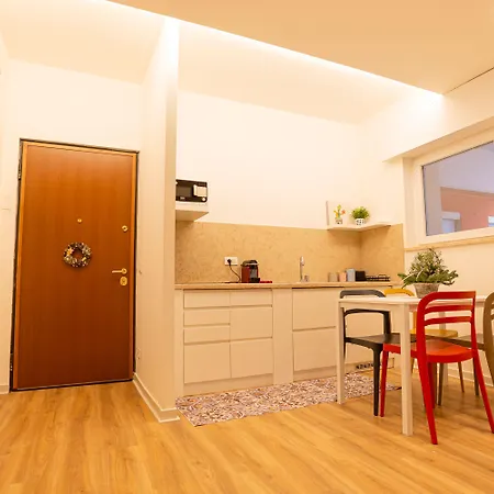 Apartment Debora's Flat - 10 Minuti Dall'arena